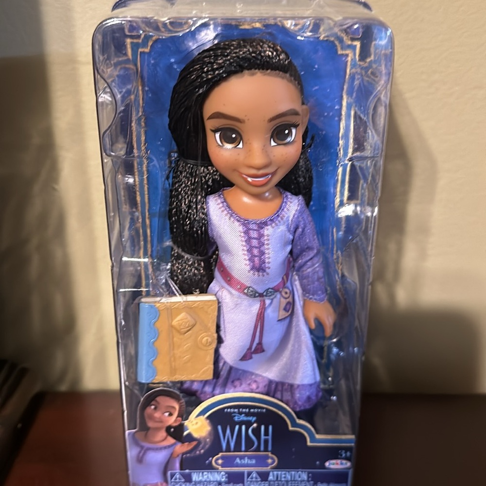 Disney wish. Doll. Asha. Petite. 6”. New - Picture 3 of 4